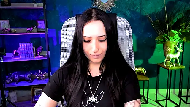MonicaLowes élő XXX-chatje