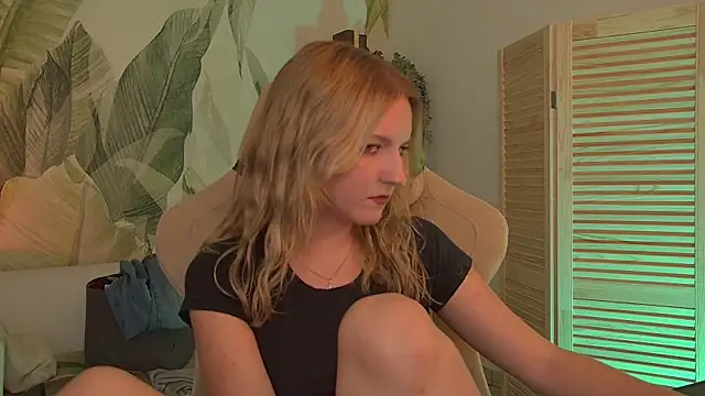 Chatroom XXX en direct de ViolaMore