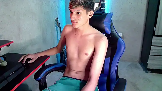 Chatroom XXX en direct de Pablito_Junior11