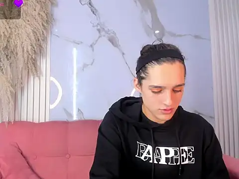 Czat XXX na żywo – CandyDance1_