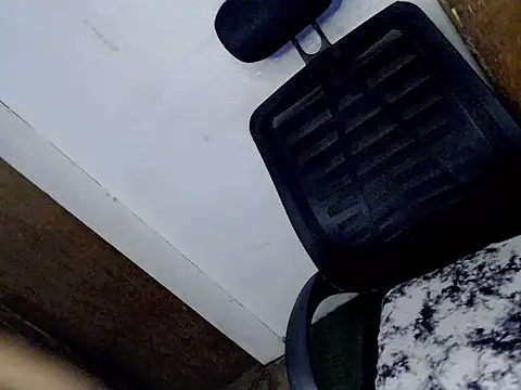 دردشة selffucker_dollmaker69 الجنسية المباشرة