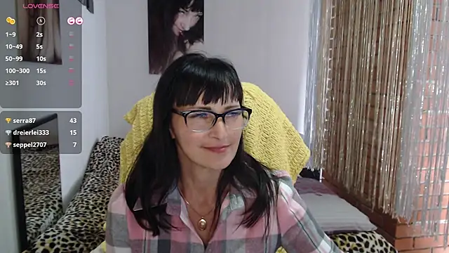 Eila_Morigan 라이브 XXX 채팅
