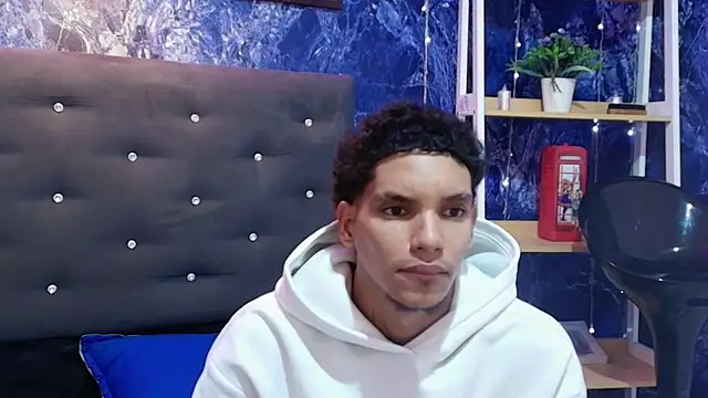 دردشة kai_storm77 الجنسية المباشرة