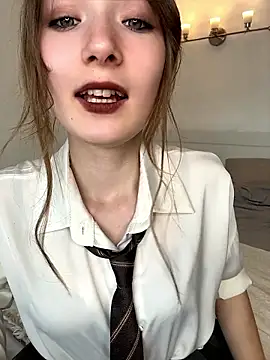 Chat XXX Live Strawberry_Senpai