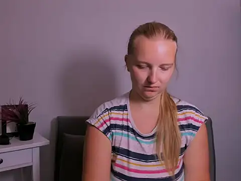 Онлайн чат XXX RoseTeacherX