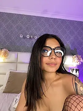miadecker Chat XXX live