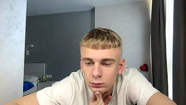 Онлайн чат XXX SoloFury