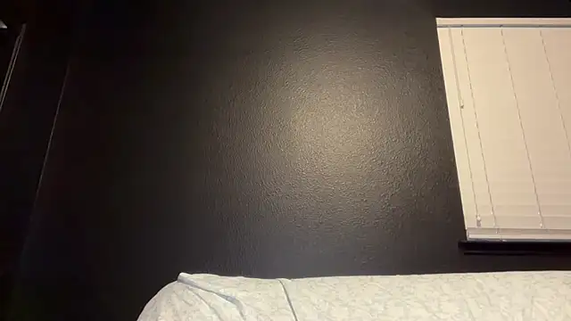Mikecloudyhawk's Live XXX Chat