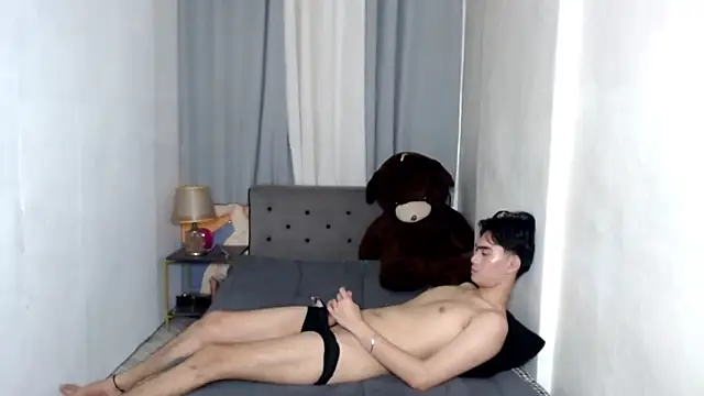 Chat XXX Live asian_cale