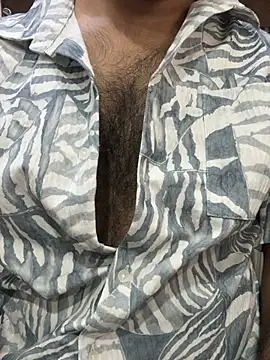 BAD_GUYKUNAL Adlı Modelin Canlı XXX Sohbeti