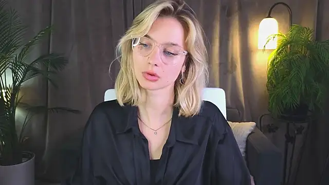 NoraMoreau 라이브 XXX 채팅