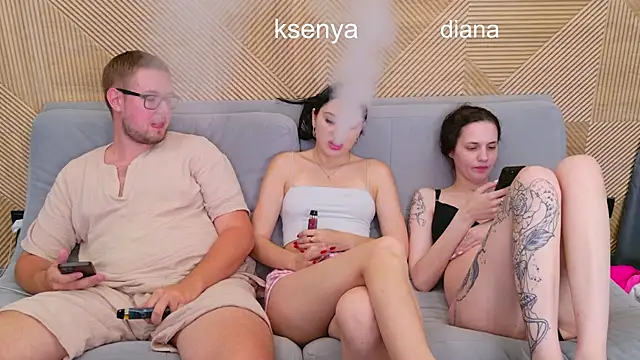 צ'אט XXX בשידור חי של Ksenny