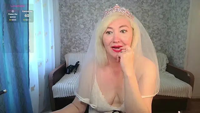 LadyKriss' Live XXX Chat