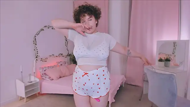 MelittaStorrie 라이브 XXX 채팅