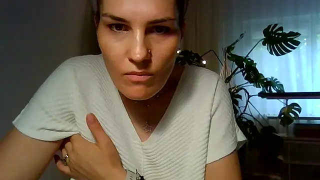 Chat +18 de Ms-Lust1- ao vivo