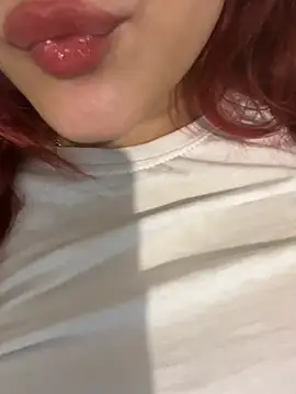 Maya_mimi Adlı Modelin Canlı XXX Sohbeti