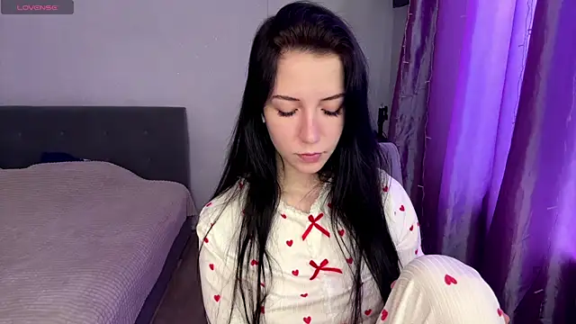 Lora_P1ana Chat XXX live