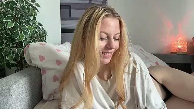 Fanny_Fresh Adlı Modelin Canlı XXX Sohbeti
