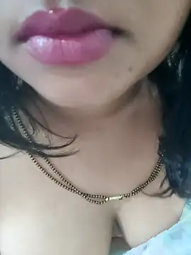 Ramya_369のライブXXXチャット