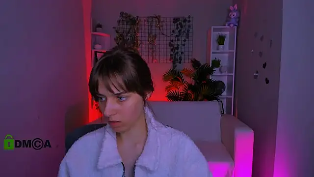 elodie_crystalのライブXXXチャット