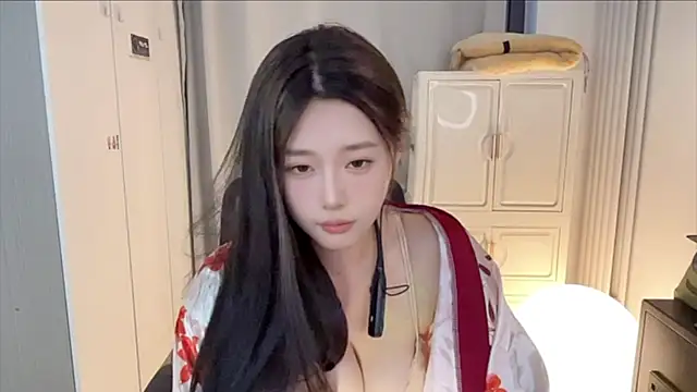 yiyi5588 라이브 XXX 채팅