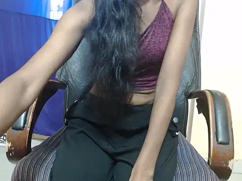 Strip_Simmie's Live XXX Chat