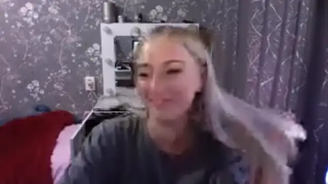 Chat +18 de JennaLomeri ao vivo