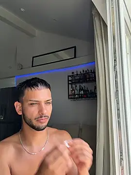 Živý XXX chat Gipsyboysteve