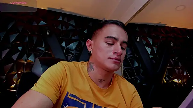 Chat XXX ao vivo de LiamDeeps