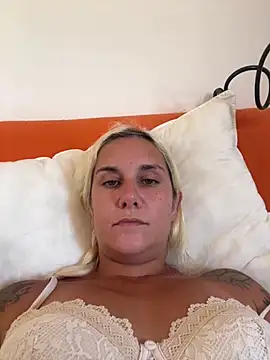 Sofia_beee Chat XXX live