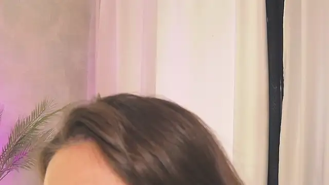 -MARIDRAGON- Adlı Modelin Canlı XXX Sohbeti