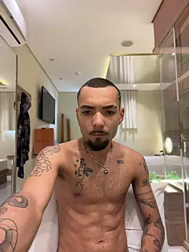 Chat XXX ao vivo de Rikpe_
