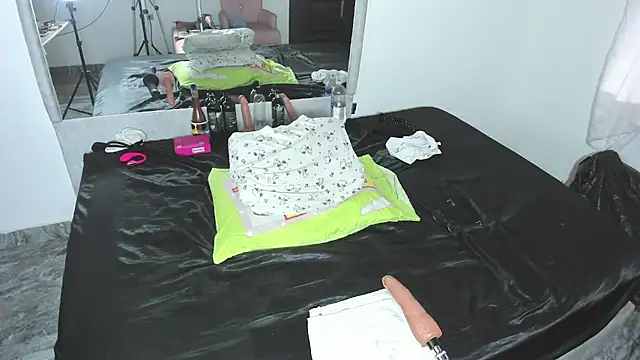 Benjamin_Buster Chat XXX in diretta