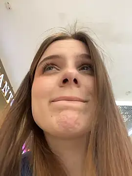 Chat +18 de Lunabelle_ ao vivo