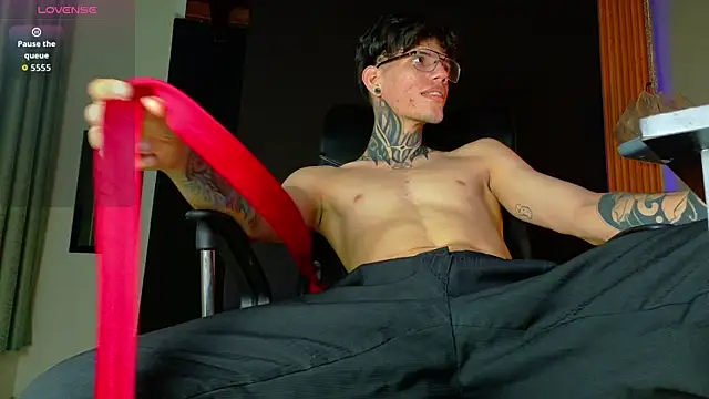 david_huge Live XXX-Chat