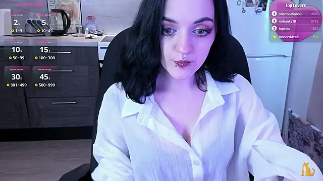 miura_moon's Live XXX Chat