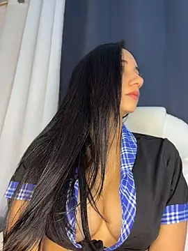 Chat +18 de UrNewFantasy ao vivo
