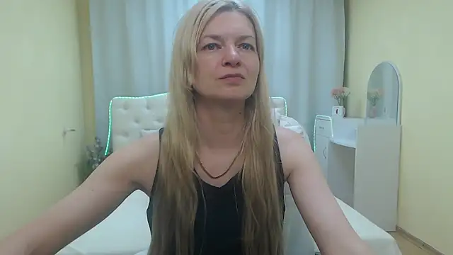 MelissaTyler – Naživo XXX chat