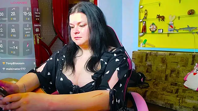 Онлайн чат XXX Linasexy777