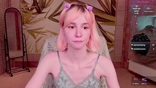 fleximona élő XXX-chatje