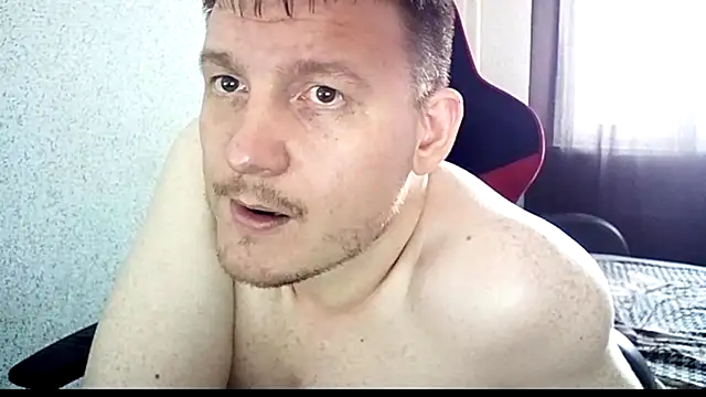 MysteriousWanderer Pertunjukan Webcam