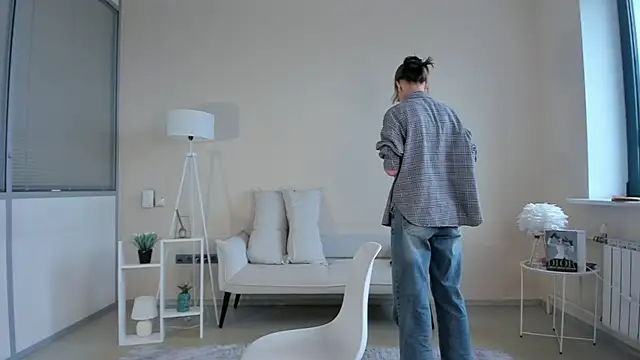 DejaStrohmeier Adlı Modelin Canlı XXX Sohbeti