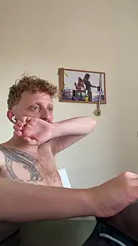 Red_dragon94's Webcam Show