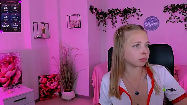 olivia_kit লাইভ XXX চ্যাট
