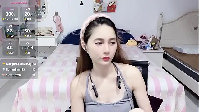 miaomiao-99's Live XXX Chat