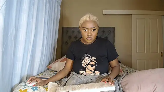 nanababe1 라이브 XXX 채팅
