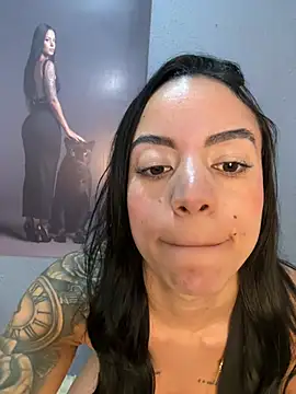 Morenaviip Live XXX-chat