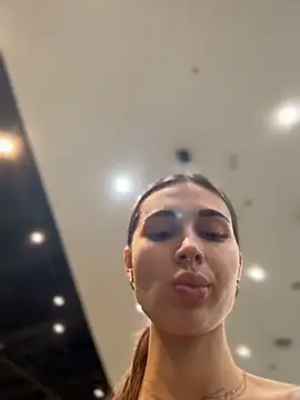 دردشة Charming_Ritta الجنسية المباشرة