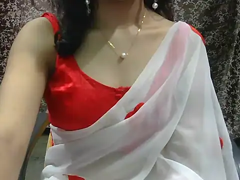 Adorable_Ayesha Adlı Modelin Canlı XXX Sohbeti
