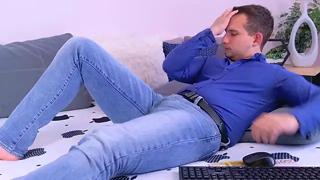 Jimmy_Doss live XXX chat